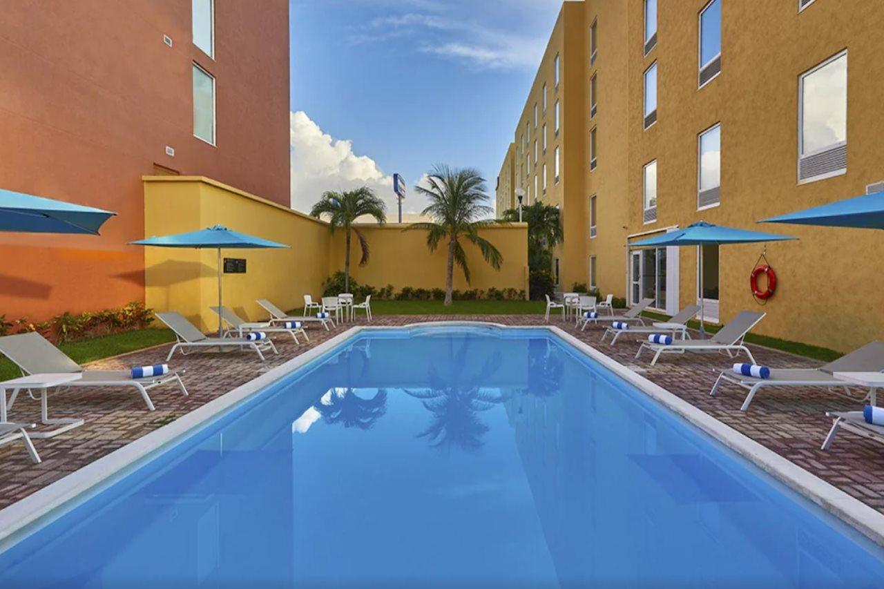 City Express Junior By Marriott Cancun Ngoại thất bức ảnh
