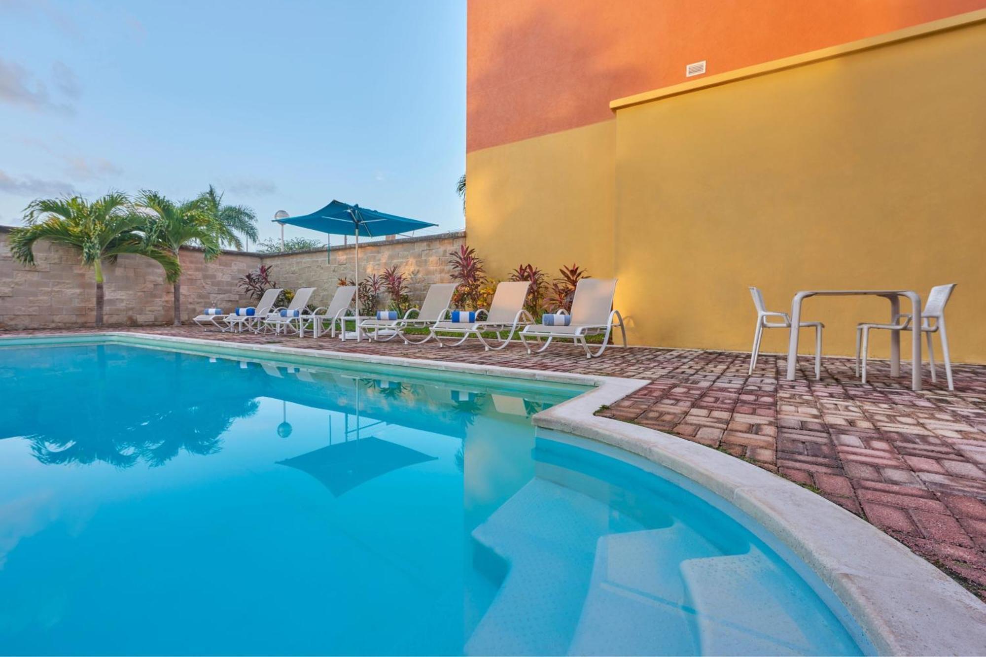 City Express Junior By Marriott Cancun Ngoại thất bức ảnh