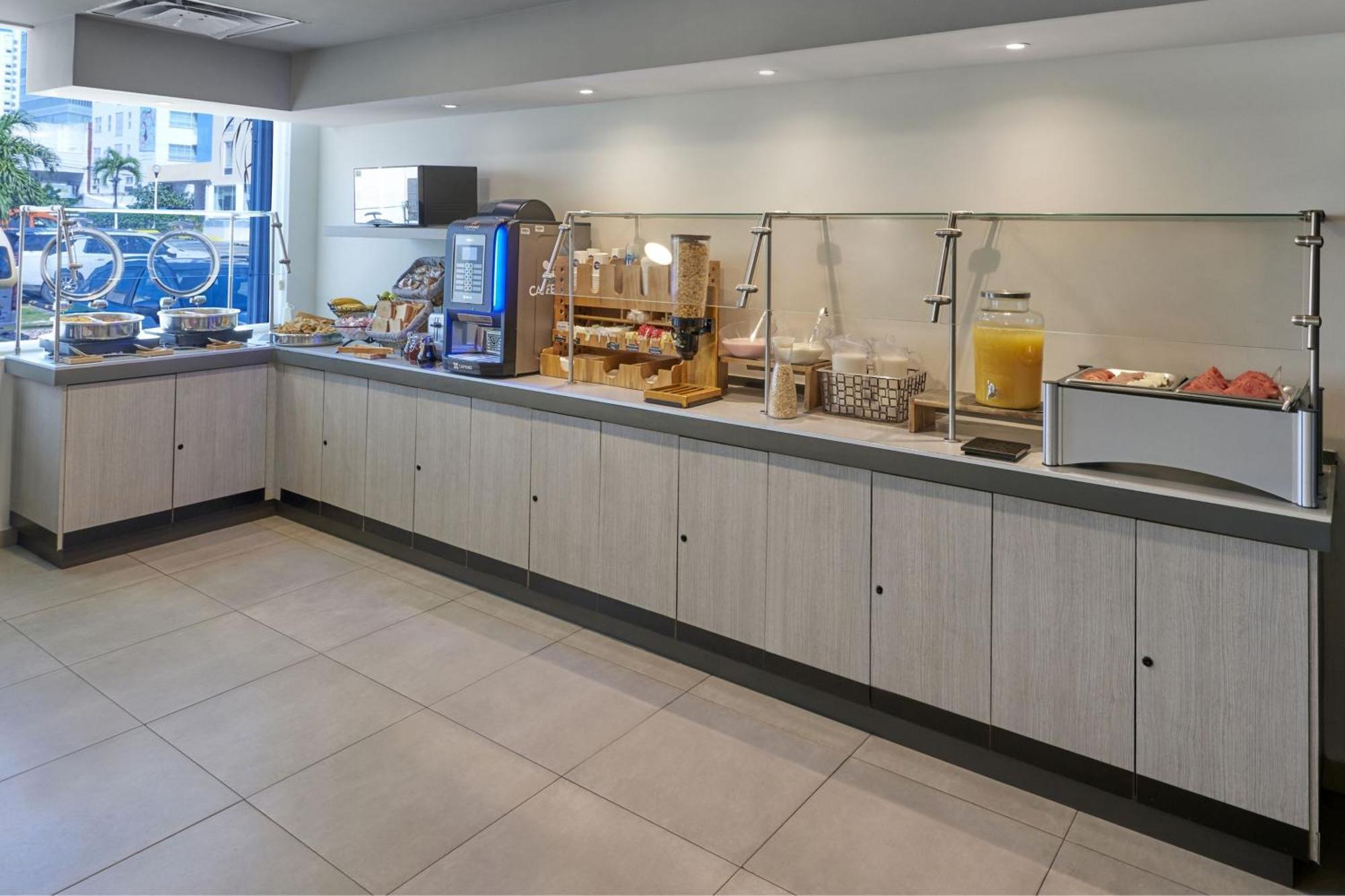 City Express Junior By Marriott Cancun Ngoại thất bức ảnh