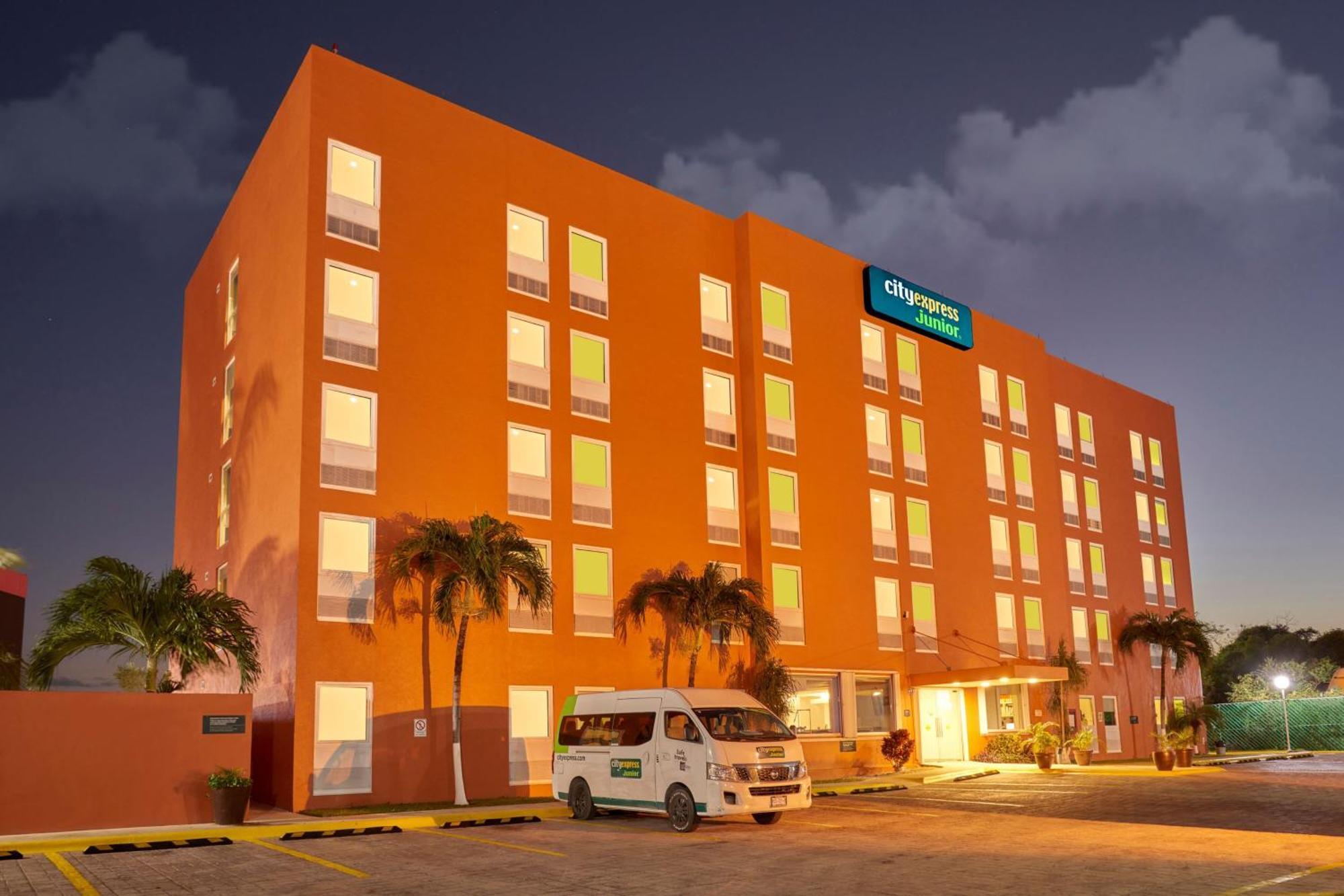 City Express Junior By Marriott Cancun Ngoại thất bức ảnh